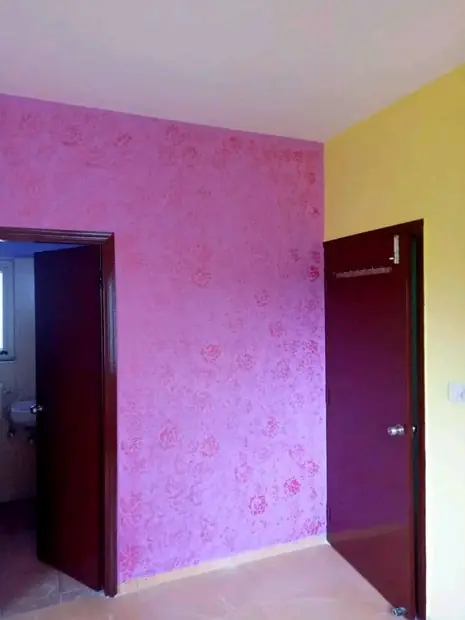 Wall texture paint vs wallpaper: which is right for you?